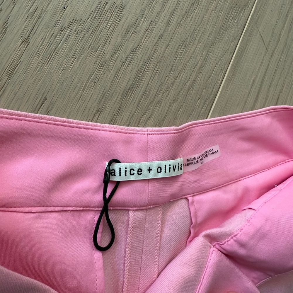 Alice + Olivia Dylan High Waist Pintuck Shorts - Picture 3 of 4